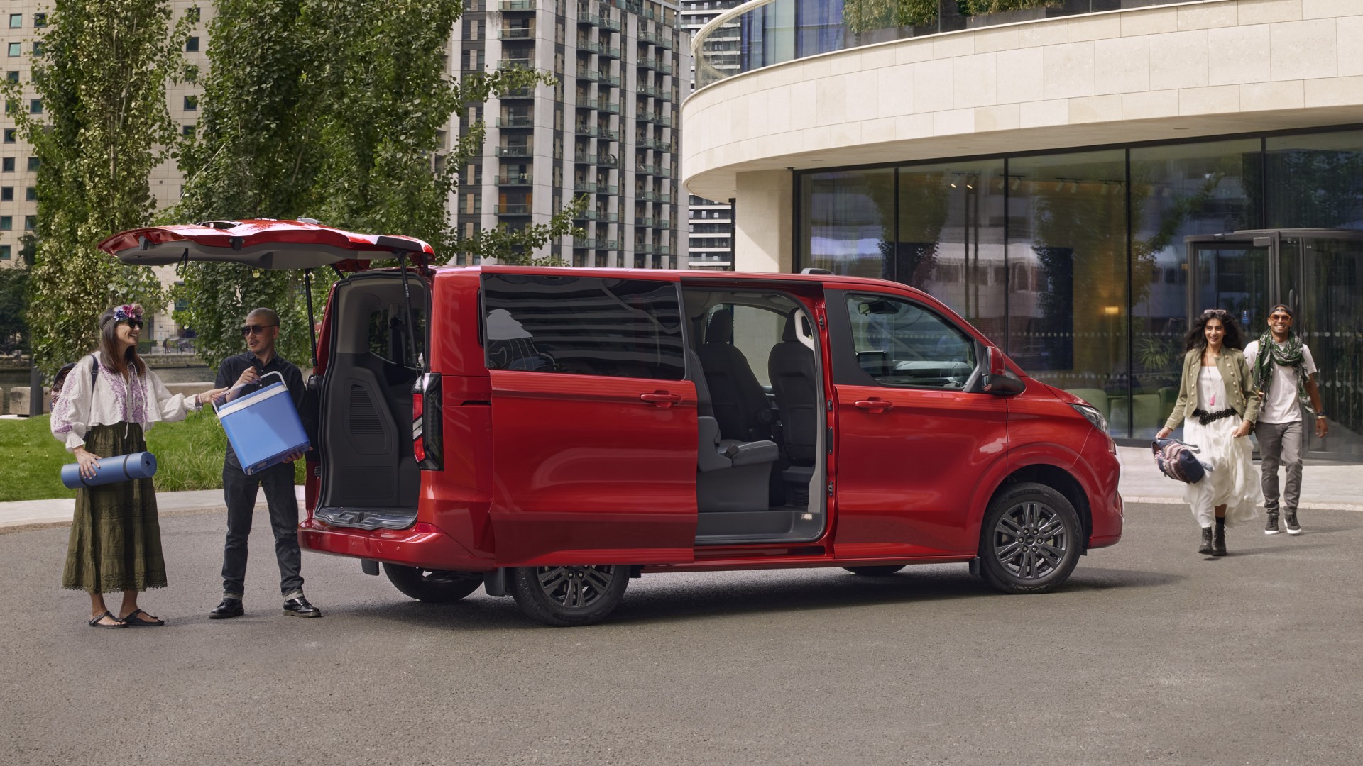 Ford Tourneo Custom WEB-2