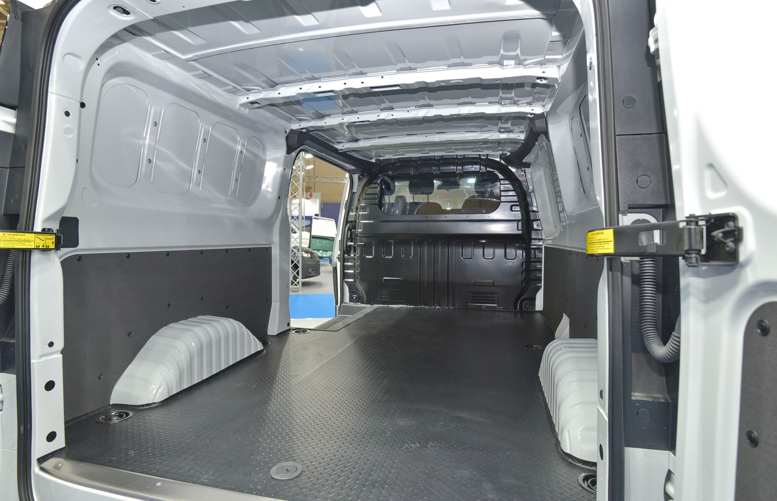 Στην «Cargo Truck & Van Expo» 2023 η πρεμιέρα του Maxus eDeliver 7