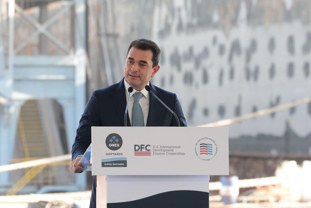 ναυπηγεία Ελευσίνας 