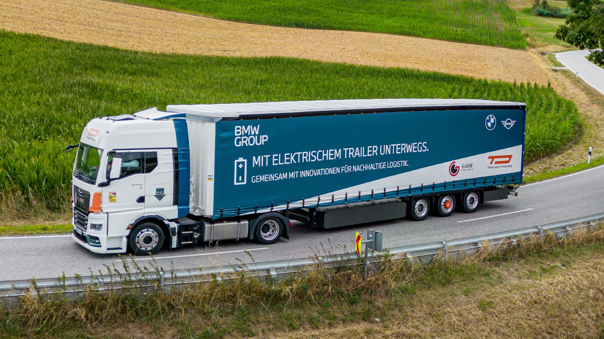 Ηλεκτρικό τρέιλερ στα logistics του BMW Group