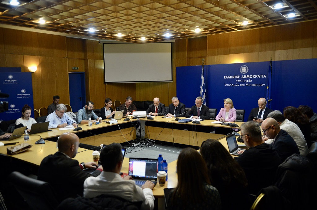 Χρ. Σταϊκούρας: Στόχος η αναβάθμιση των υποδομών και υπηρεσιών μεταφορών της χώρας μας