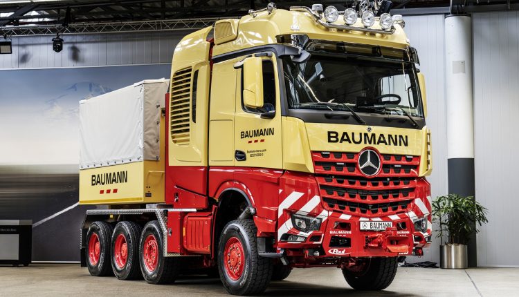 Mercedes-Benz Trucks_1000 tons-2